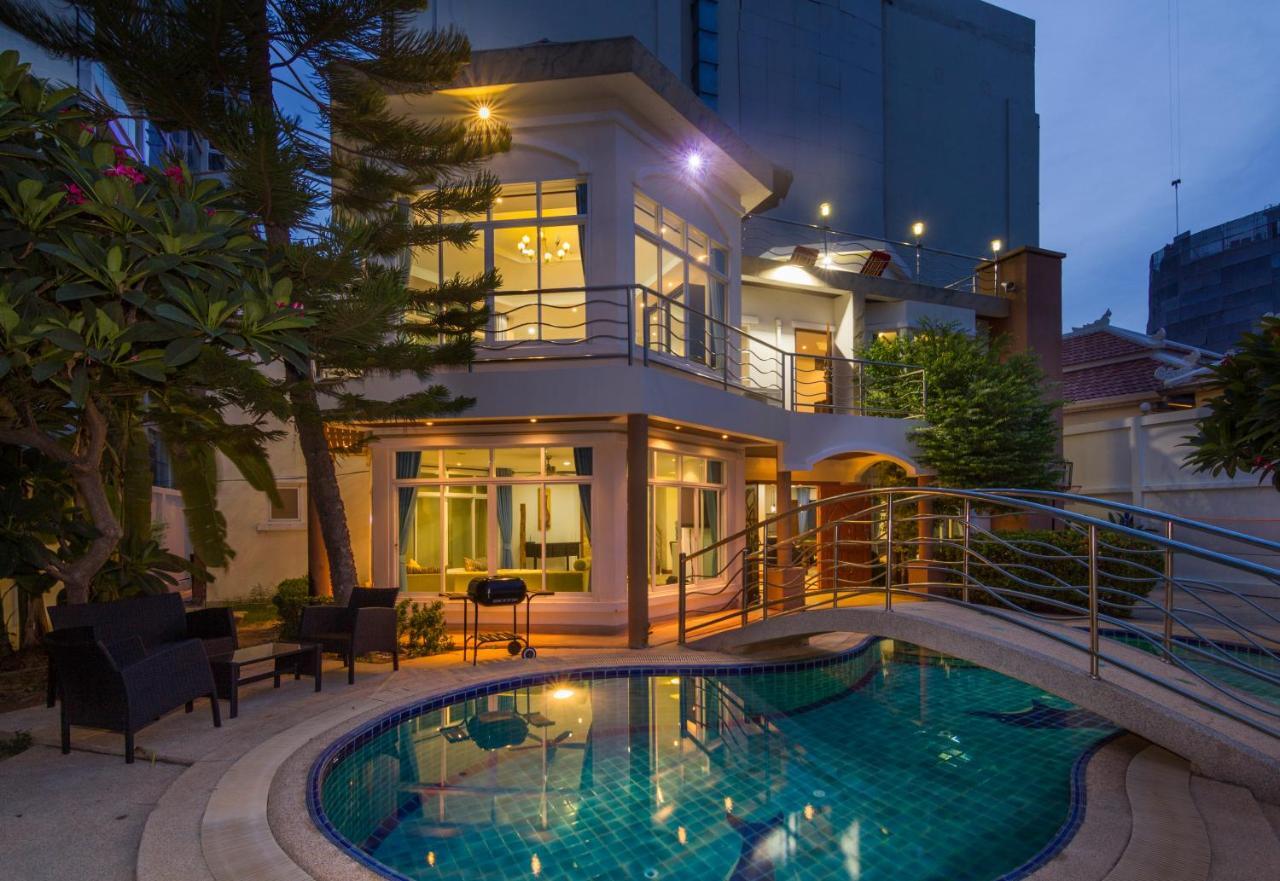 Nowhere Villa Jupiter Pattaya Zewnętrze zdjęcie